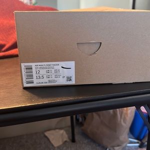 Air Max Flyknit Racer